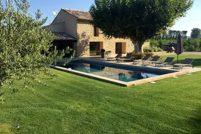 Image de Mas Contemporain De Charme A La Campagne