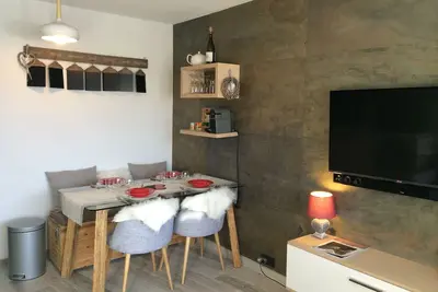 Image de Magnifique T2 avec balcon plein sud en étage élevé.