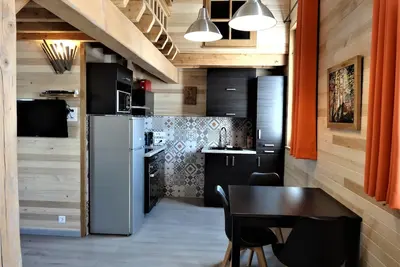 Image de TRÈS Beau Duplex 2 Personnes vue sur la place du village ( Refait A Neuf 2018 )