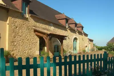 Image de Manoir limite Perigord Noir et Pourpre
