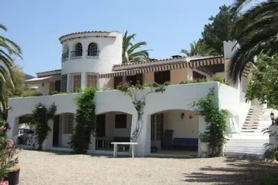 Image de Superbe Maison paisible, grand standing, bord de mer, super vue baie Ajaccio