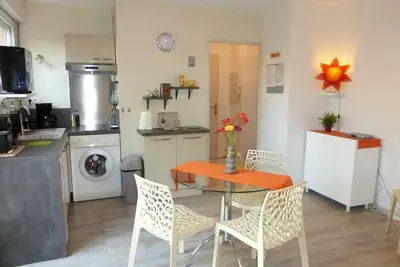 Image de Beau Meublé classé 2** 3/4 Pers. + Parking +Jardin + Wifi