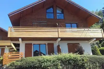 Image de Beau F2 Face Au Lac Et Proche Centre Ville