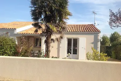 Image de Maison plein pied, 4 vélos disposition commerces à pied, plage 10 mn à velo