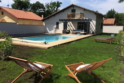 Image de Maison landaise rénovée, piscine chauffée, au lac de Soustons, proximité plages