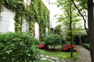 Image de Joli studio calme Quartier Latin St Germain des Près