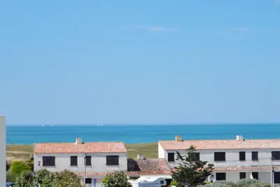 Image de Location agréable avec vue directe sur la mer