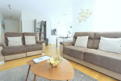Scandi3 ~ Location 10mn Disneyland & Val d'Europe 8pax