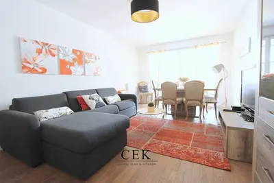 Apartment 8pax neighborhood Rer Val d'Europe, 5 minutes from Disneyland (Ariane2