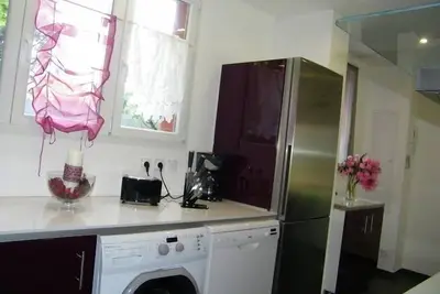 Image de Villa 3*/ 3 rooms 100 M2- Beach 200 m-Terrace 40 M2- Secured Garden 1500 M2-