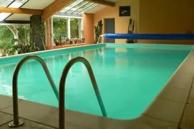 Image de Au Coeur De La Bourgogne. 2 Piscines(intérieure et extérieure)Salle De Cinema.