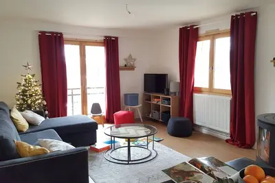 Image de Appartement 85 M2. Tout Confort. À 300 M du Centre De Correncon.