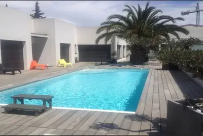 Image de Magnifique et spacieuse villa moderne de 230m2 avec piscine