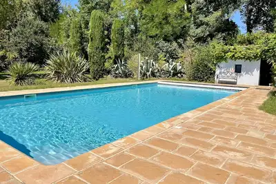 Image de Fleurie House Un Havre De Paix  Piscine PRIVÉE  12 par 6 mètres