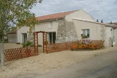 Image de Le gite du bois fleuri        49700 saint-georges-sur-layon