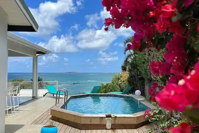 Image de 100m from the sea (boat rental), in a fishing village: Villa facing the ocean