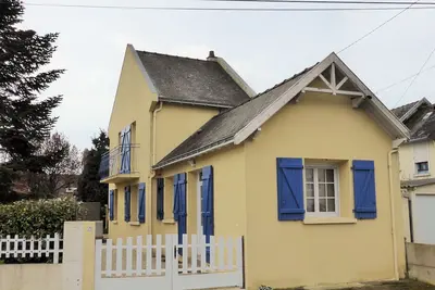 Image de Maison Lumineuse, Fonctionnelle, Proche De La Mer, Quartier Calme, 3 Chambres