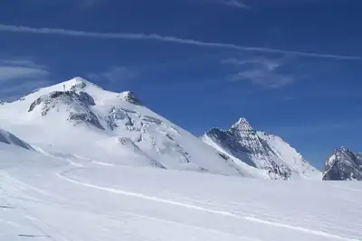 Image de Tignes Val Claret skis aux pieds Studio cabine 3/4 personnes à 2135m