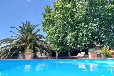 Image de La Maison des Vendangeurs***, Gîte avec piscine et vélos