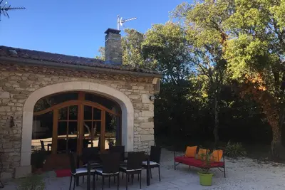 Gîte calme dans l'enclave des Papes