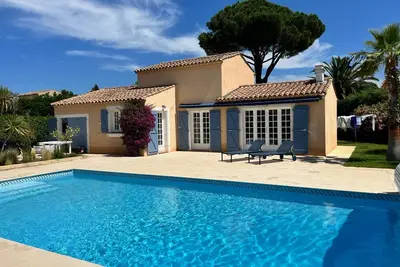 Image de Villa Provençale 4 chambres avec piscine à 5 min à pied de sa plage privée