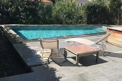 Image de Superbe Villa Au Calme avec piscine privée chauffée à 2 km de la mer! ! !