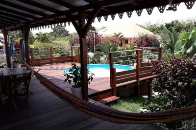 Image de villa avec piscine Ă 3 min a pied de la plage
