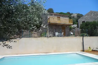 Image de Maison toute de pierres dans le maquis, piscine privée chauffée, wifi