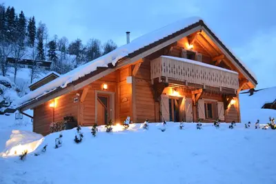 Image de Chalet 6/8 Personnes Charges Incluses Proches Commodites