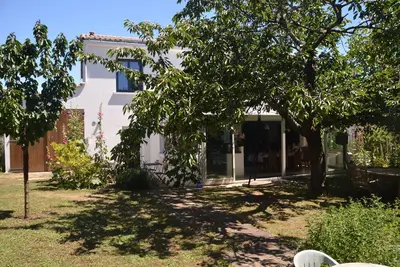 Image de A 5km De La Rochelle, 800m de la plage, grande maison entièrement rénovée