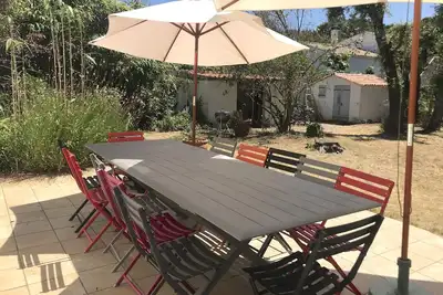 Maison calme et lumineuse à 15min à pied de la plage de Vert Bois