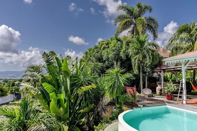 Image de Villa de standing a deux pas de la plage de l'Anse mitan! ! !