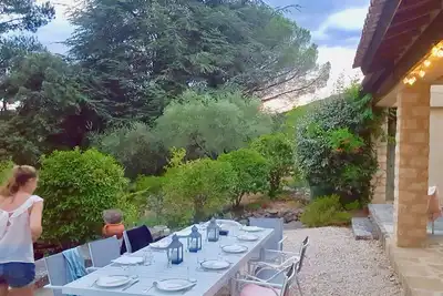 Image de Maison de famille en pleine nature, piscine  Lourmarin