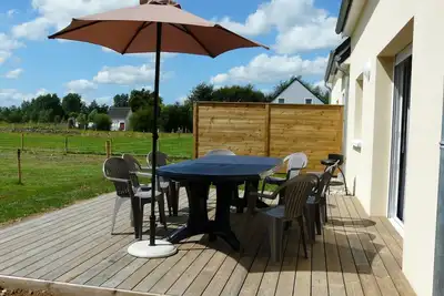 Image de Belle maison à 100m de la plage avec terrasse et jardin clos