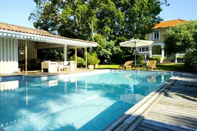 Image de Somptueuse Villa du Cap-Ferret, avec piscine en première ligne du bassin