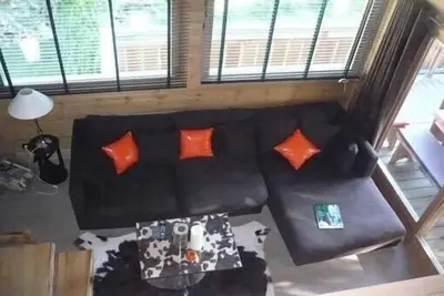 Image de Appartement duplex neuf a louer a megeve dans chalet privatif