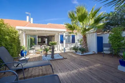 Image de Idéal vacances famille! Maison-Pergola bioclimatique-jardin/terrasse exotique