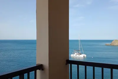 Image de les Roches Bleues :Un balcon sur la mer, wifi gratuite, garage fermé
