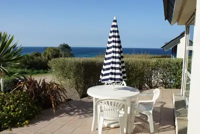 Image de Maison chaleureuse et confortable avec vue mer à 180° A Plouhinec