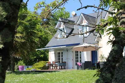 Image de Maison avec piscine au cœur des Châteaux de la Loire