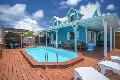 Image de Villa créole, 4 ch climatisées, piscine privée et à 200m de la plage