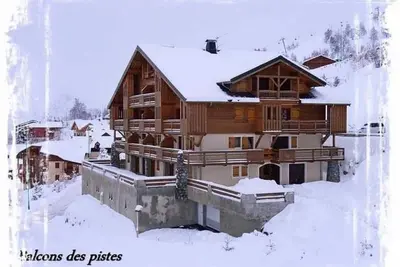 Image de Très beau duplex au pied des pistes 6p - 3 chbres