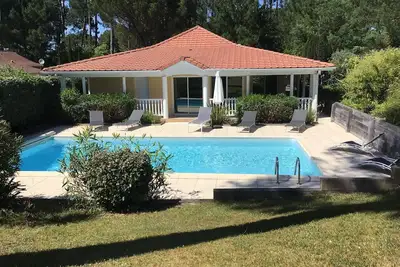 Villa Eden Parc, 3 chambres, wifi, piscine privée, jardin