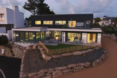 Image de Villa des Agapanthes – Luxe, Confort et Vue Imprenable