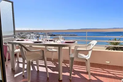 Image de Appartement 2 pièces, 4 couchages, climatisé avec Wi-Fi et garage - Le Lavandou