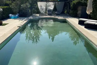 Image de Mas provençal Arles  Camargue proche Alpilles