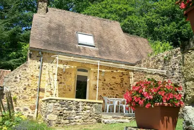 Image de La Petite Baronnie 2/4 pers. à Audrix au cœur des sites du Périgord Noir