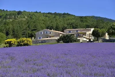 Image de Entre Ventoux et Luberon  ***