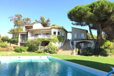 Image de Les Amandiers - Pin Parasol, 4/5 couchages