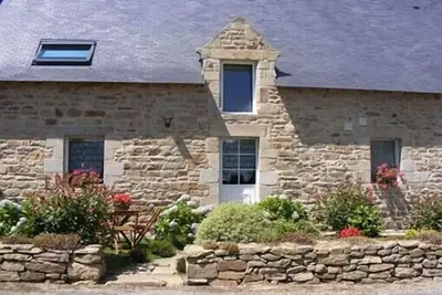 Image de Maison bretonne: 1km petit port Le Bono 300m sentiers côtiers Golfe du Morbihan